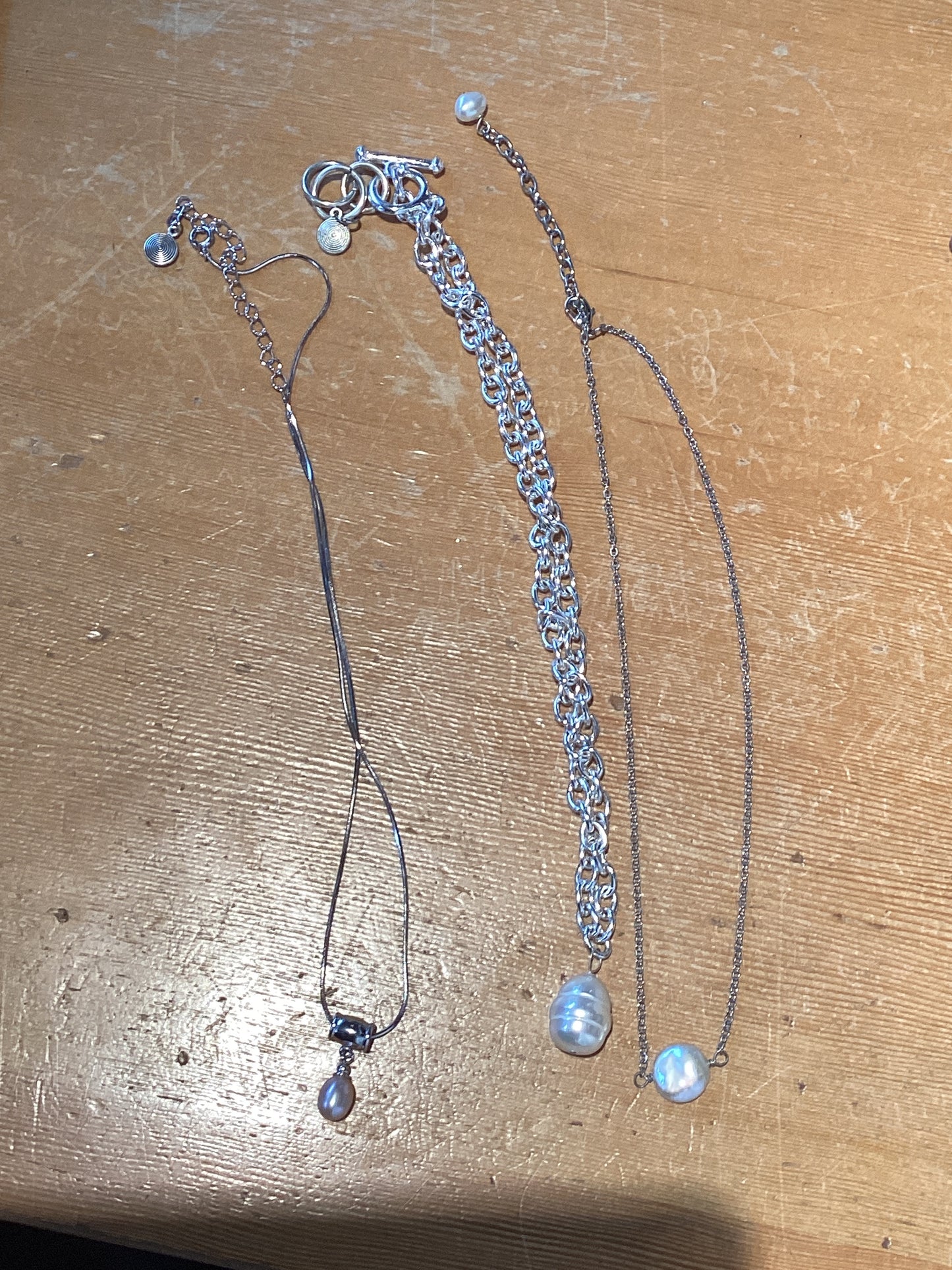 Single Pearl Necklace on Silver Chain